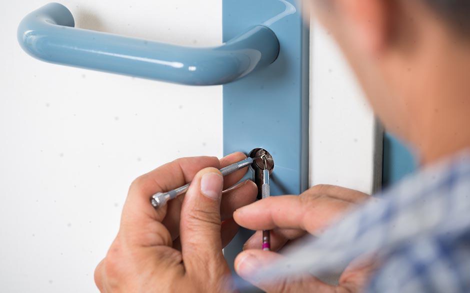 changer de serrure de porte Paris 19